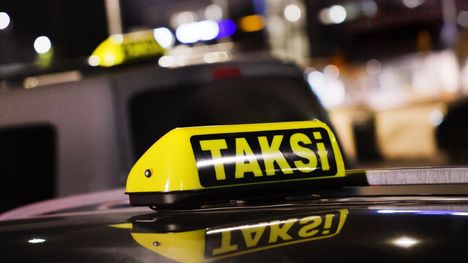 HS: Miksi Helsingin taksiraiskauksista tuomitut ovat maahanmuuttajia? Asiantuntijat vastaavat 1
