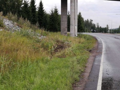 Järkyttävä tieto kahden nuoren kuolemasta Kaarinassa – 15-vuotias uhri tallensi, kun Volvo kiihdytti 164 km/h 2 Järkyttävä tieto kahden nuoren kuolemasta Kaarinassa – 15-vuotias uhri tallensi, kun Volvo kiihdytti 164 km/h 1