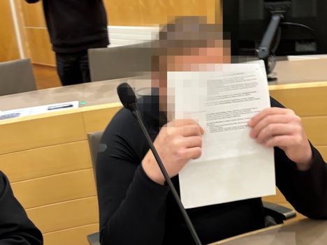 Kai-Pekka Savolaisen murhaoikeudenkäynti alkoi Etelä-Pohjanmaan käräjäoikeudessa 6 Kai-Pekka Savolaisen murhaoikeudenkäynti alkoi Etelä-Pohjanmaan käräjäoikeudessa 5