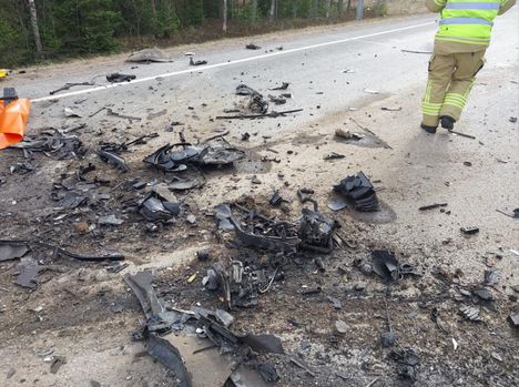 Kaksi autoilijaa kuoli nokkakolarissa Luumäellä huhtikuussa 2026 11