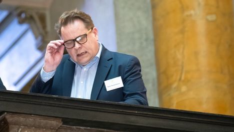 Katri Kulmunin ex-avustaja tuomittiin petoksesta – yli 6000 euron valmennus A-studiota varten 1