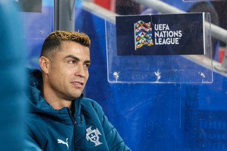 Kommentti: Cristiano Ronaldo paljastui kaikille – naurettavan teatterin voi nyt lopettaa 4 Kommentti: Cristiano Ronaldo paljastui kaikille – naurettavan teatterin voi nyt lopettaa 3