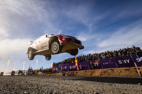 Elfyn Evans voitti rallin MM-tittelin hurjan draaman jälkeen – mestaruus tärkeä myös sarjalle 8 Elfyn Evans voitti rallin MM-tittelin hurjan draaman jälkeen – mestaruus tärkeä myös sarjalle 7