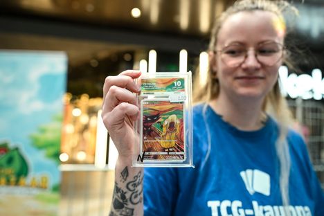 Pokémon-korttitapahtumassa myytiin kortteja senteistä tuhansiin euroihin 1
