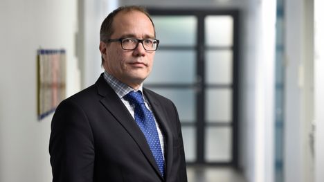 Arto Maaninen aloitti Kajaanin ammattikorkeakoulussa – erosi Oulun yliopiston rehtorin virasta ahdistelukohun jälkeen 1
