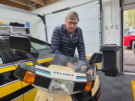Maailmanmestari Timo Salonen lopetti autokaupan – puhuu suunsa puhtaaksi alasta 2 Maailmanmestari Timo Salonen lopetti autokaupan – puhuu suunsa puhtaaksi alasta 1
