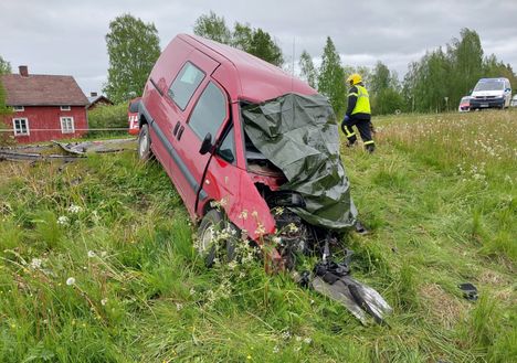 35-vuotias tuomittiin kuolemaan johtaneesta kolarista Kurikassa – ajoi huumausaineiden vaikutuksessa ja kaahasi 5
