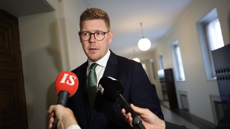 Orpo, Halla-aho ja muut kommentoivat kansanedustajien koteihin tehtyjä epäiltyjä tunkeutumisia 1