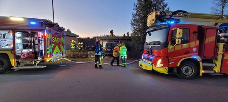 Poliisi epäilee: Tupakka sytytti tulipalon, kaksi kuoli 6 Poliisi epäilee: Tupakka sytytti tulipalon, kaksi kuoli 5