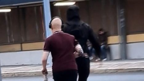 Poliisi etsii kahta miestä Tapulikaupungin pahoinpitelystä 1