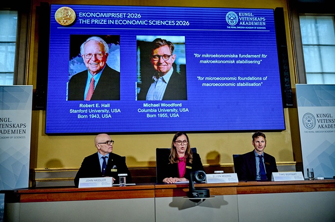 Robert Hall ja Michael Woodford saivat Nobelin taloustieteen palkinnon 1