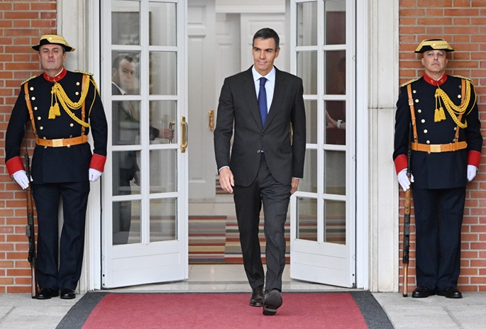 Espanjan pääministeri Sanchez kutsuu ennenaikaiset vaalit marraskuuhun 1