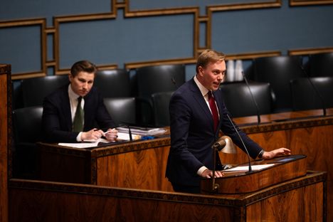 Vestman ehdottaa maanantait kokouspäiviksi – voisi jouduttaa Vornasen erottamisasiaa 4 Vestman ehdottaa maanantait kokouspäiviksi – voisi jouduttaa Vornasen erottamisasiaa 3
